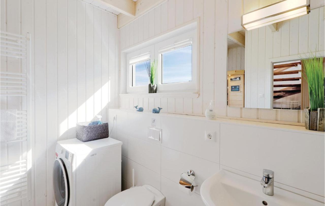 Stunning Home In Ostseeresort Olpenitz With Sauna エクステリア 写真