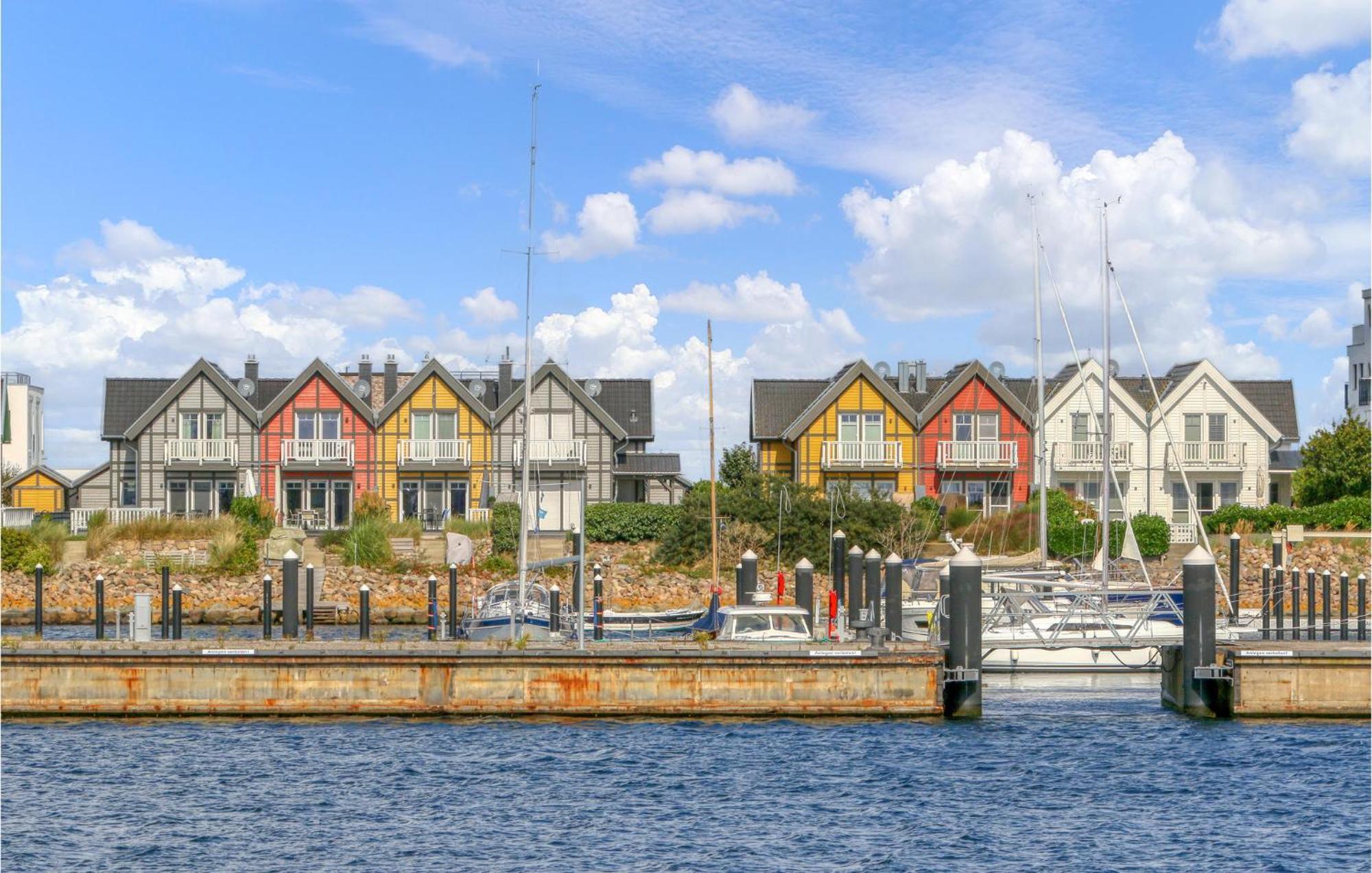 Stunning Home In Ostseeresort Olpenitz With Sauna エクステリア 写真