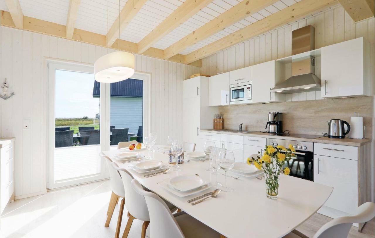 Stunning Home In Ostseeresort Olpenitz With Sauna エクステリア 写真